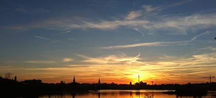 Dortmund, Allemagne, ciel bleu, lac